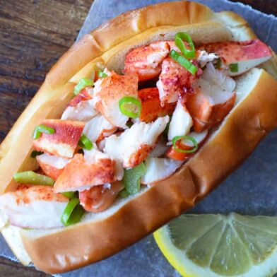 TUESDAY: Lobster Rolls with Garlic Butter Buns