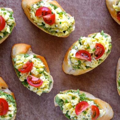 MONDAY: Quick and Easy Breakfast Bruschetta