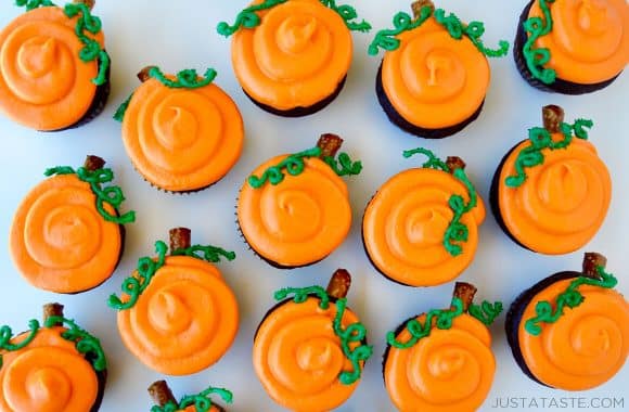 Chocolate Halloween Cupcakes with Cream Cheese Frosting Recipe