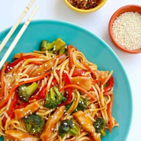 Teriyaki Chicken Stir-Fry with Noodles