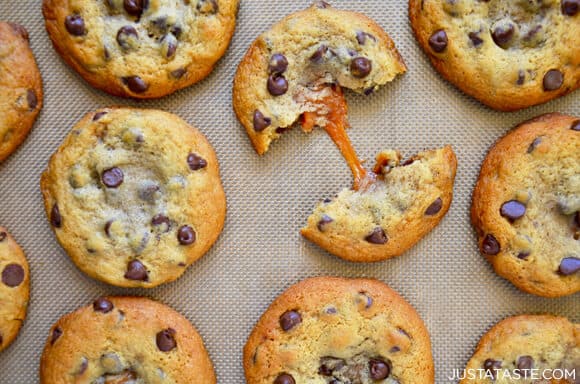 Caramel-Stuffed Chocolate Chip Cookies Recipe