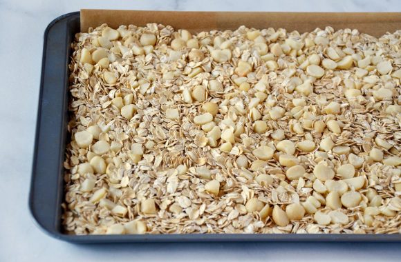 Homemade Coconut Granola Recipe