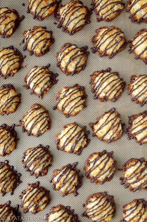 3-Ingredient Coconut Macaroons Recipe