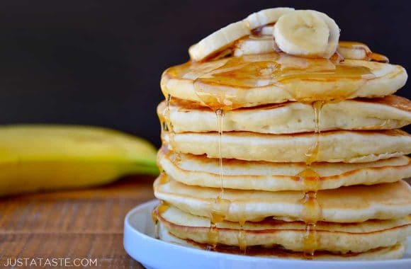 Banana Sour Cream Pancakes Recipe