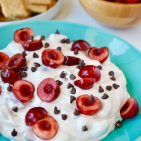 Fresh Cherry Cheesecake Dip Recipe