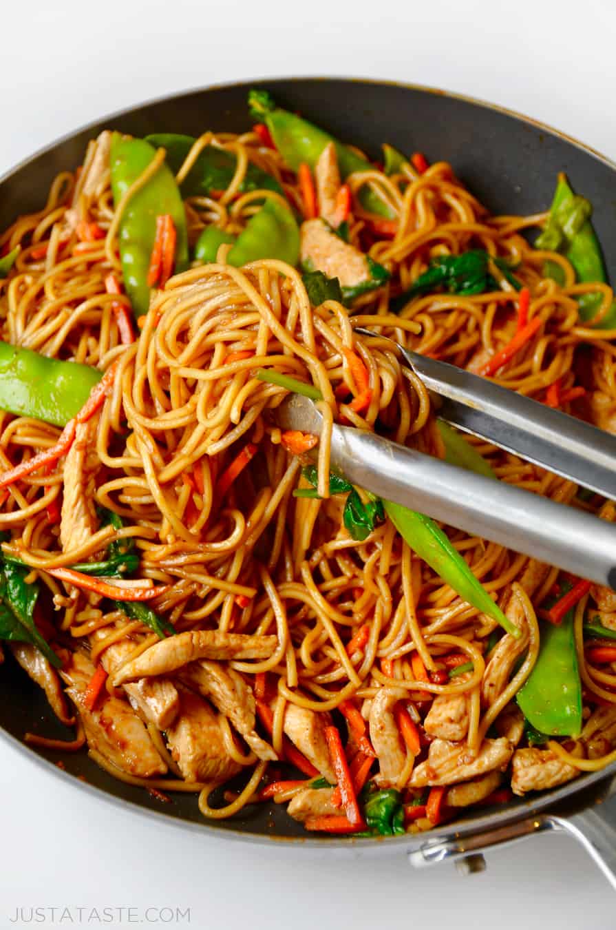 Easy Chicken Lo Mein