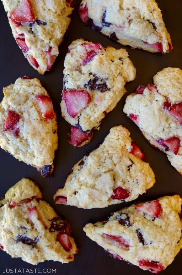 Sour Cream Strawberry Scones Recipe