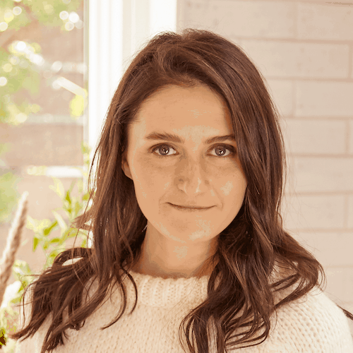 Tieghan Gerard Tieghan Gerard: Founder of Half Baked Harvest - Just a Taste